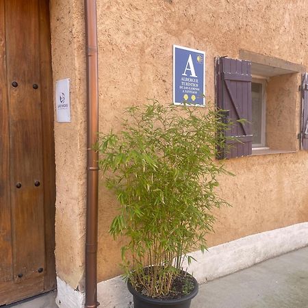 Las Hadas Albergue -Solo Para Peregrinos - Vegano -Bar Reliegos Exterior foto